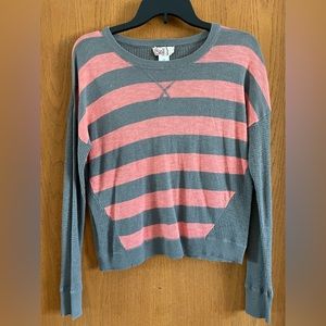 Light weight, comfy top